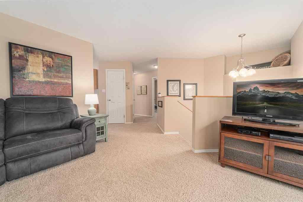 MLS® A2253522 - 133 Mt Alderson Crescent W in Mountain Heights Lethbridge, Residential