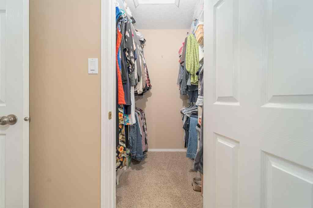 MLS® A2253522 - 133 Mt Alderson Crescent W in Mountain Heights Lethbridge, Residential