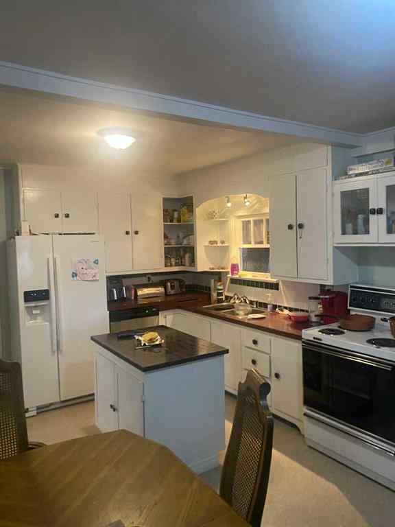 MLS® A2253527 - Unit #4 4354 Highway 27   in Westward Ho Rural Mountain View County, Residential