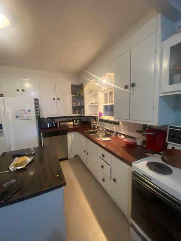 MLS® A2253527 - Unit #4 4354 Highway 27   in Westward Ho Rural Mountain View County, Residential