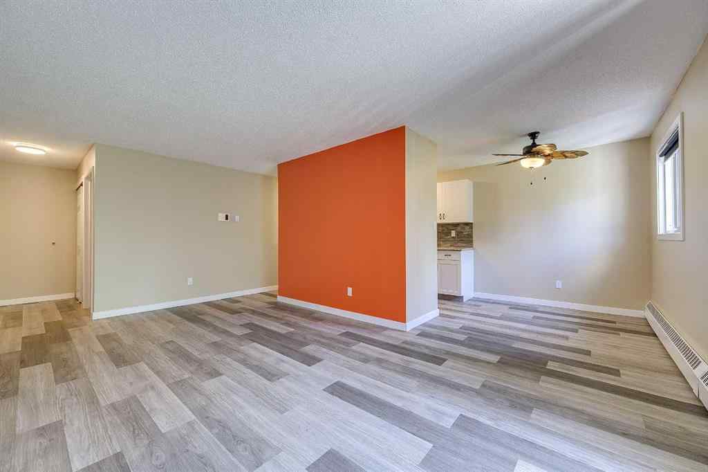MLS® A2253529 - Unit #202 41 Bennett   in Bower Red Deer, Residential