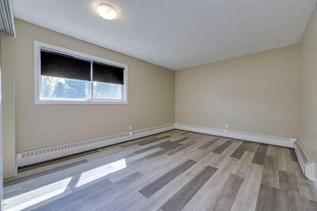 MLS® A2253529 - Unit #202 41 Bennett   in Bower Red Deer, Residential