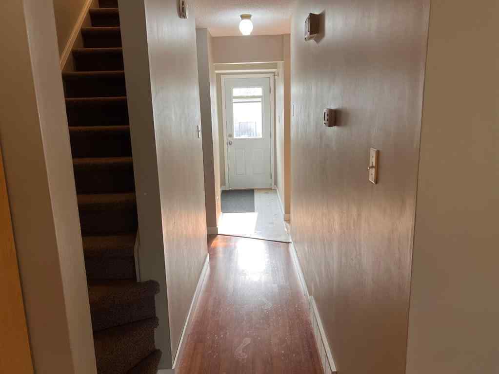 MLS® A2253530 - 1427 Lakemount Boulevard S in Lakeview Lethbridge, Residential