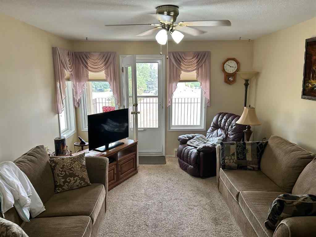 MLS® A2253532 - Unit #33 2311 19 Street  in NONE Coaldale, Residential