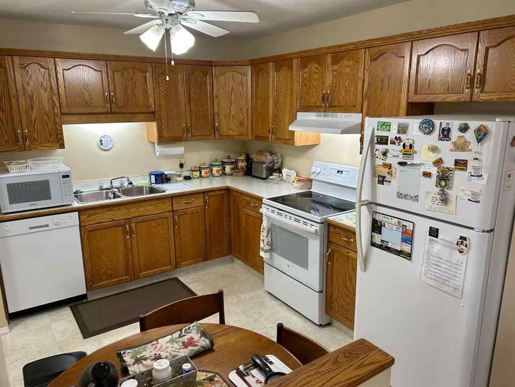 MLS® A2253532 - Unit #33 2311 19 Street  in NONE Coaldale, Residential
