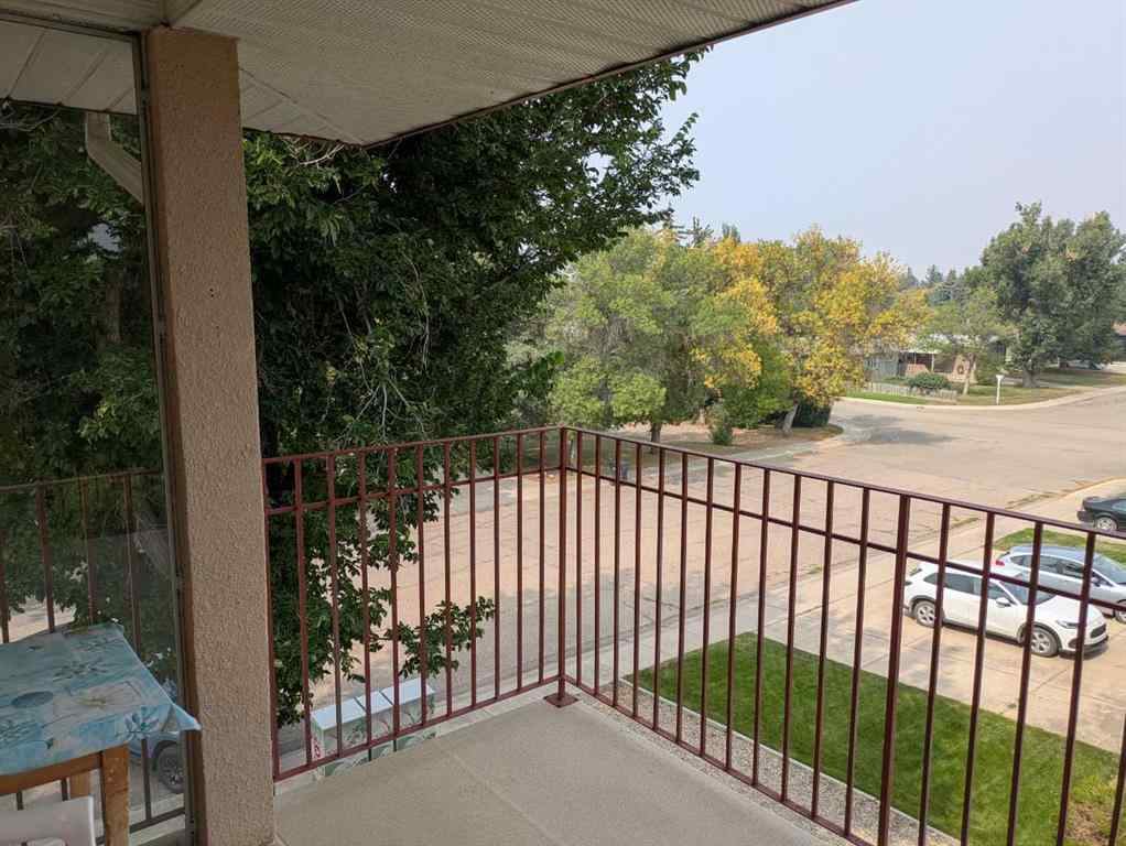 MLS® A2253532 - Unit #33 2311 19 Street  in NONE Coaldale, Residential