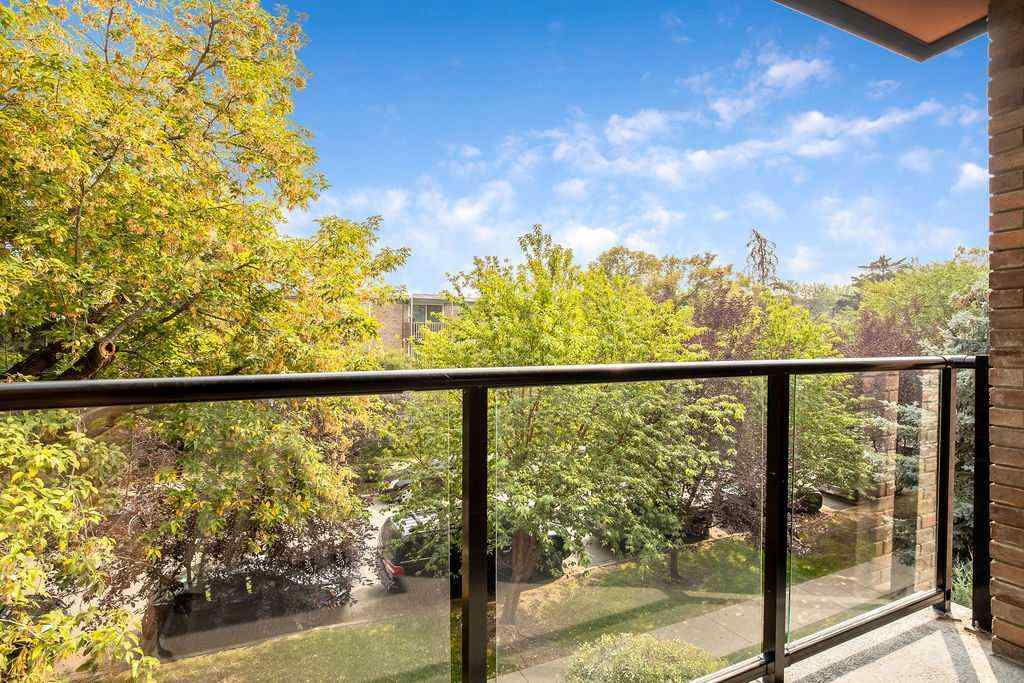 MLS® A2253534 - Unit #308 716 3 Avenue NW in Sunnyside Calgary, Residential