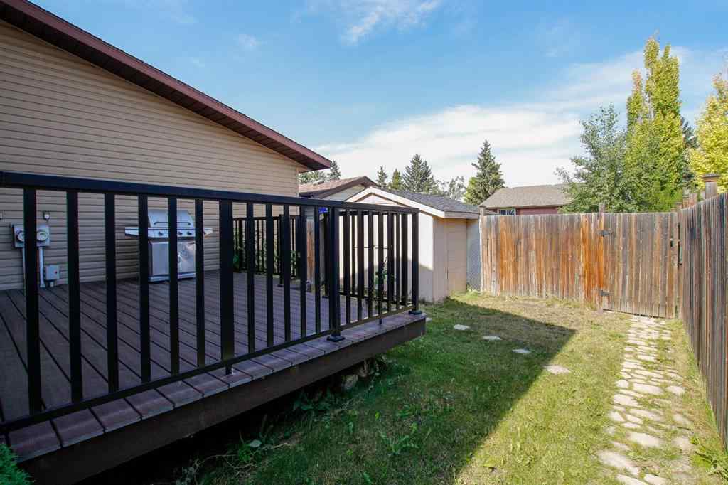 MLS® A2253536 - 4 Haliburton Crescent  in Highland Green Red Deer, Residential