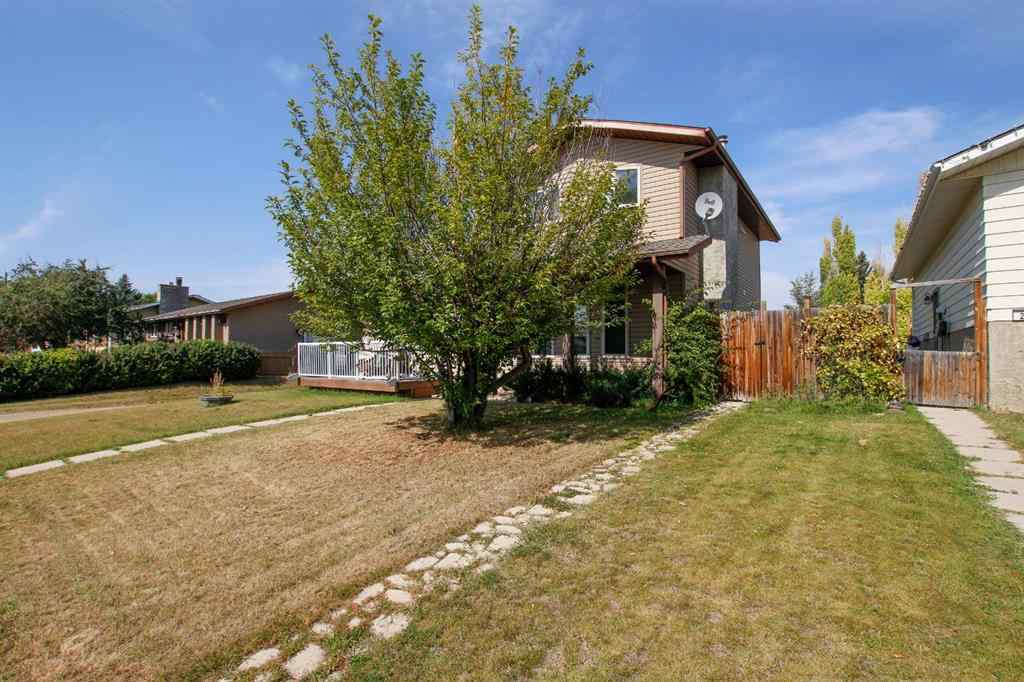 MLS® A2253536 - 4 Haliburton Crescent  in Highland Green Red Deer, Residential
