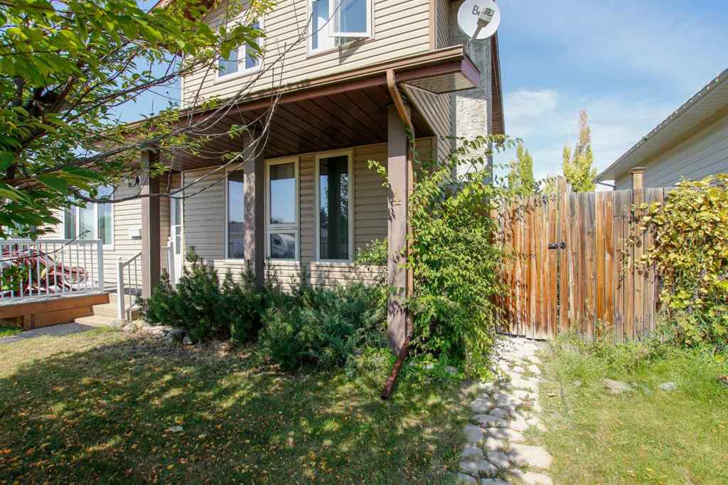MLS® A2253536 - 4 Haliburton Crescent  in Highland Green Red Deer, Residential