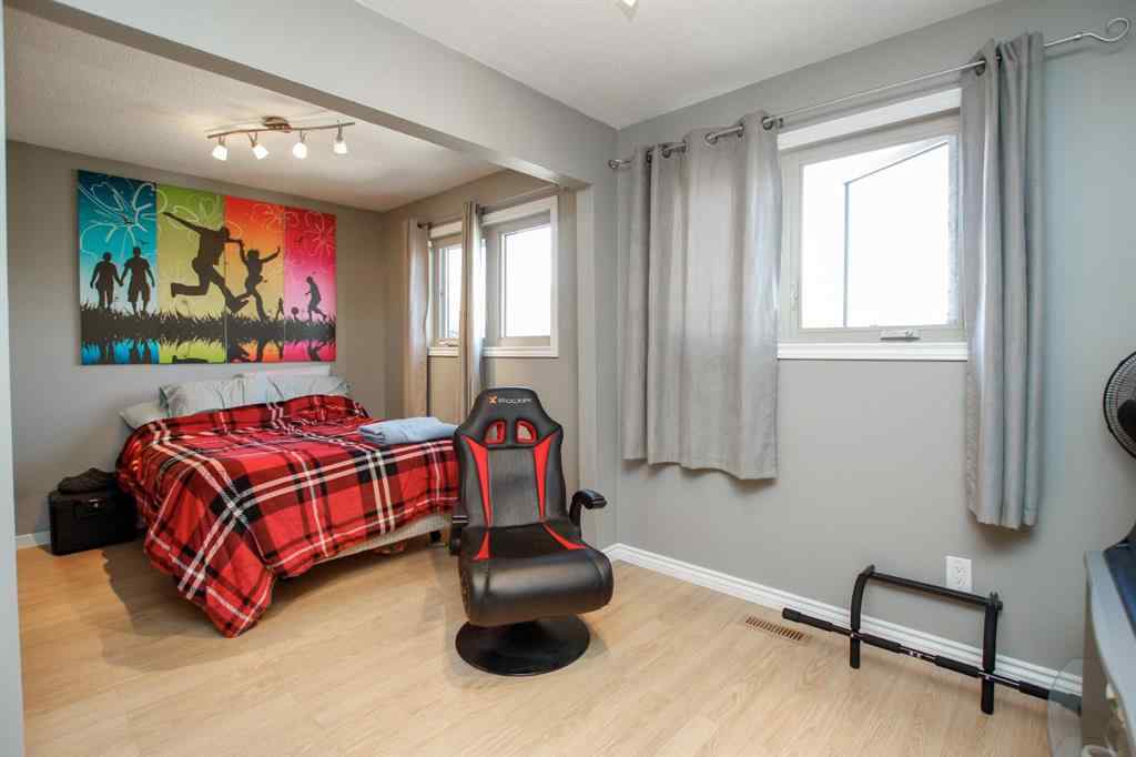 MLS® A2253536 - 4 Haliburton Crescent  in Highland Green Red Deer, Residential