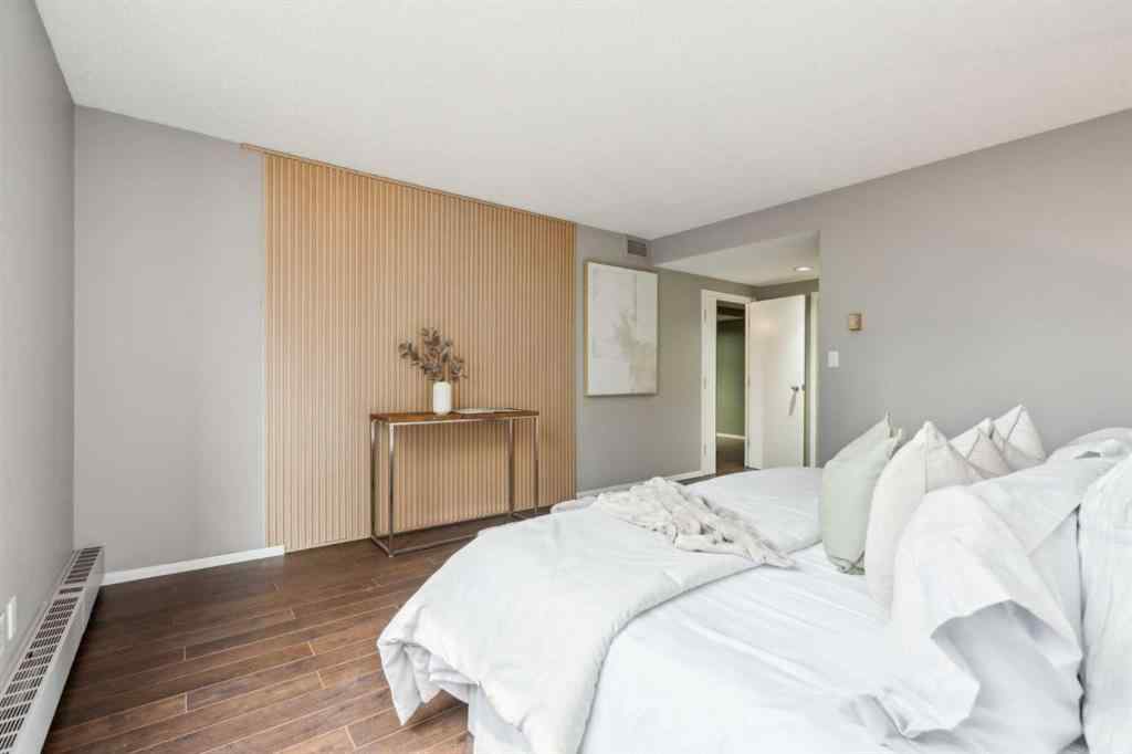 MLS® A2253538 - Unit #201B 500 Eau Claire Avenue SW in Eau Claire Calgary, Residential
