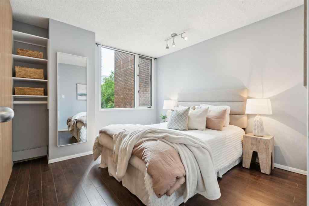MLS® A2253538 - Unit #201B 500 Eau Claire Avenue SW in Eau Claire Calgary, Residential