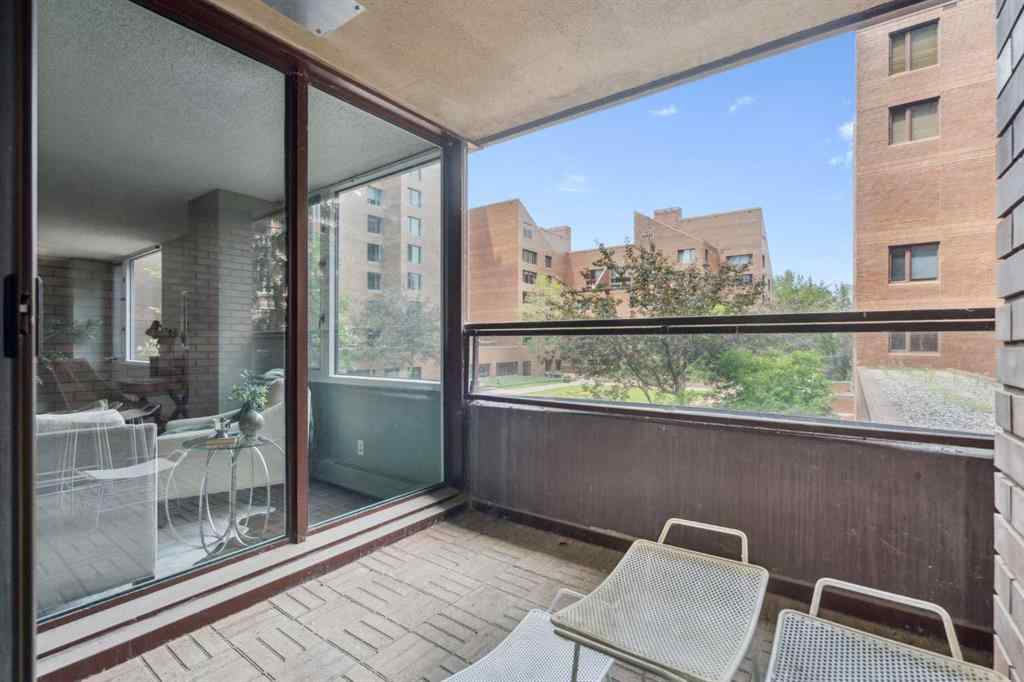 MLS® A2253538 - Unit #201B 500 Eau Claire Avenue SW in Eau Claire Calgary, Residential