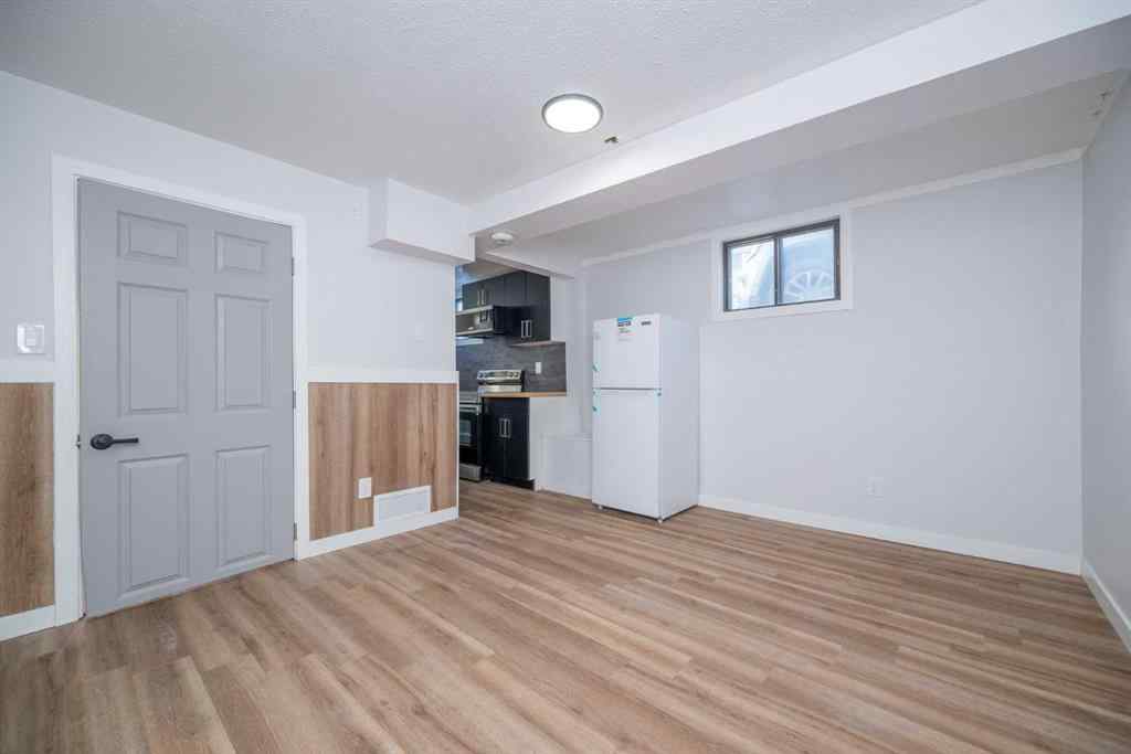 MLS® A2253541 - 10209 108 Avenue  in Avondale Grande Prairie, Residential