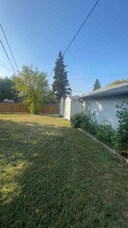 MLS® A2253541 - 10209 108 Avenue  in Avondale Grande Prairie, Residential