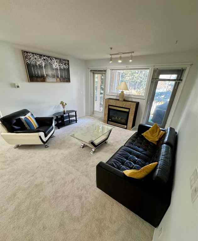 MLS® A2253543 - Unit #210 4507 45 Street SW in Glamorgan Calgary, Residential