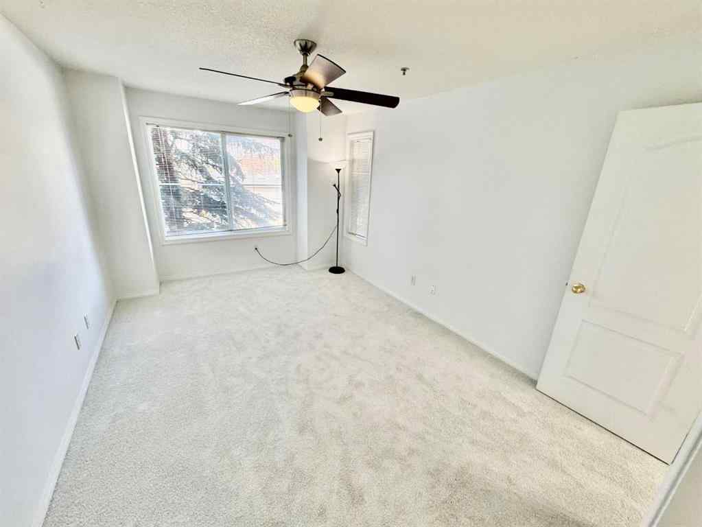 MLS® A2253543 - Unit #210 4507 45 Street SW in Glamorgan Calgary, Residential