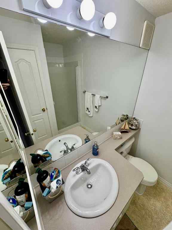 MLS® A2253543 - Unit #210 4507 45 Street SW in Glamorgan Calgary, Residential