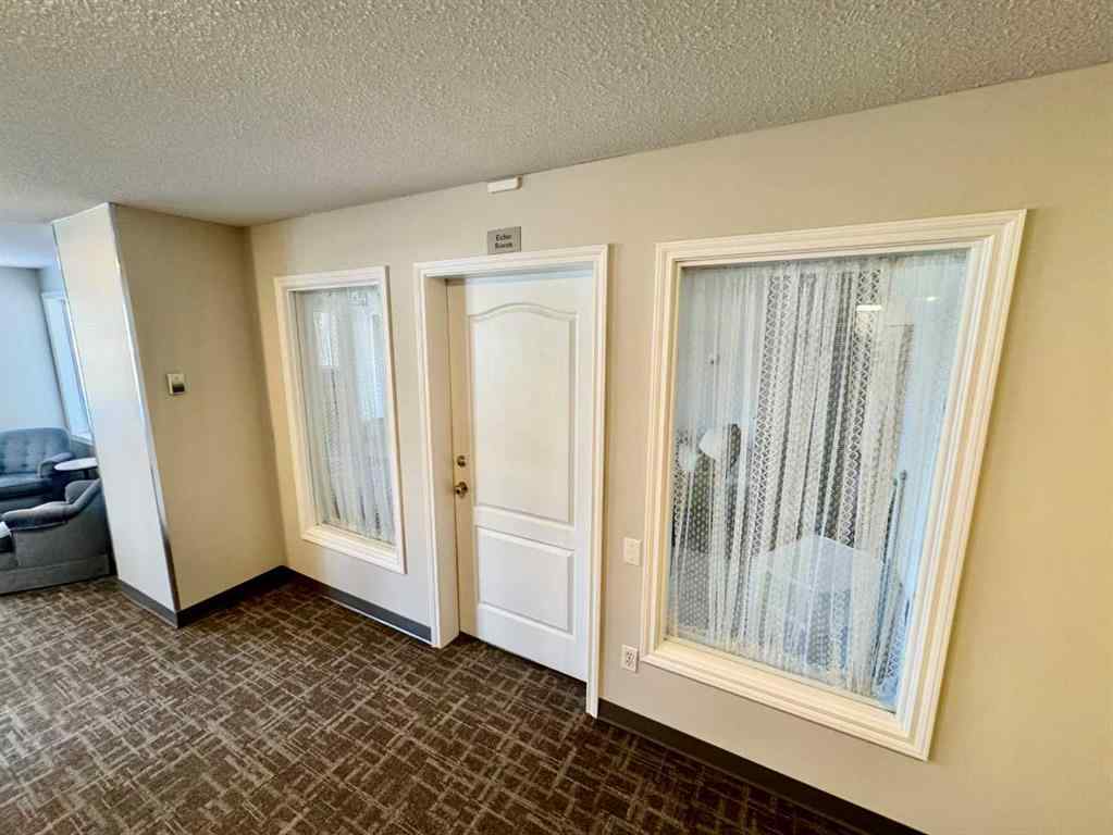 MLS® A2253543 - Unit #210 4507 45 Street SW in Glamorgan Calgary, Residential