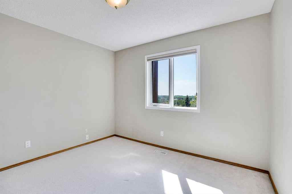 MLS® A2253544 - 39 lone pine Crescent  in Church Ranches Rural Rocky View County, Residential