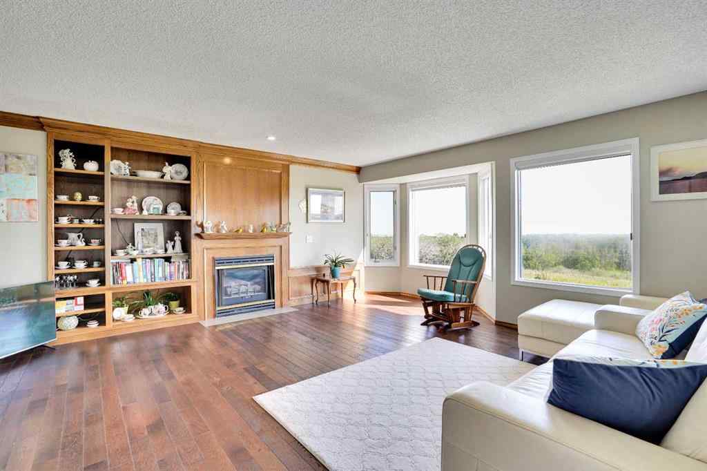 MLS® A2253544 - 39 lone pine Crescent  in Church Ranches Rural Rocky View County, Residential