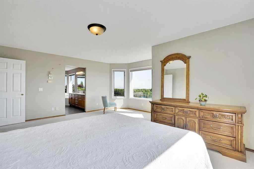 MLS® A2253544 - 39 lone pine Crescent  in Church Ranches Rural Rocky View County, Residential