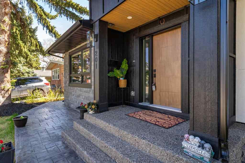 MLS® A2253547 - 201 Wascana Crescent SE in Willow Park Calgary, Residential