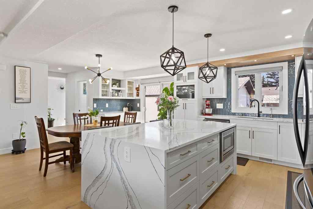 MLS® A2253547 - 201 Wascana Crescent SE in Willow Park Calgary, Residential