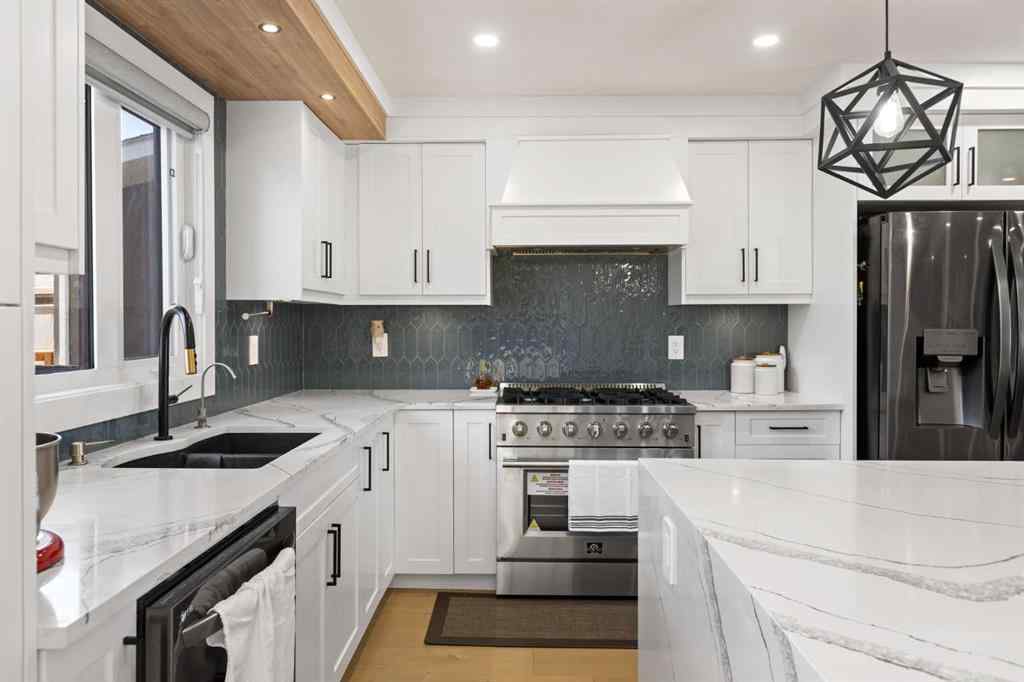 MLS® A2253547 - 201 Wascana Crescent SE in Willow Park Calgary, Residential