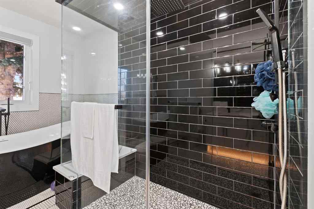 MLS® A2253547 - 201 Wascana Crescent SE in Willow Park Calgary, Residential