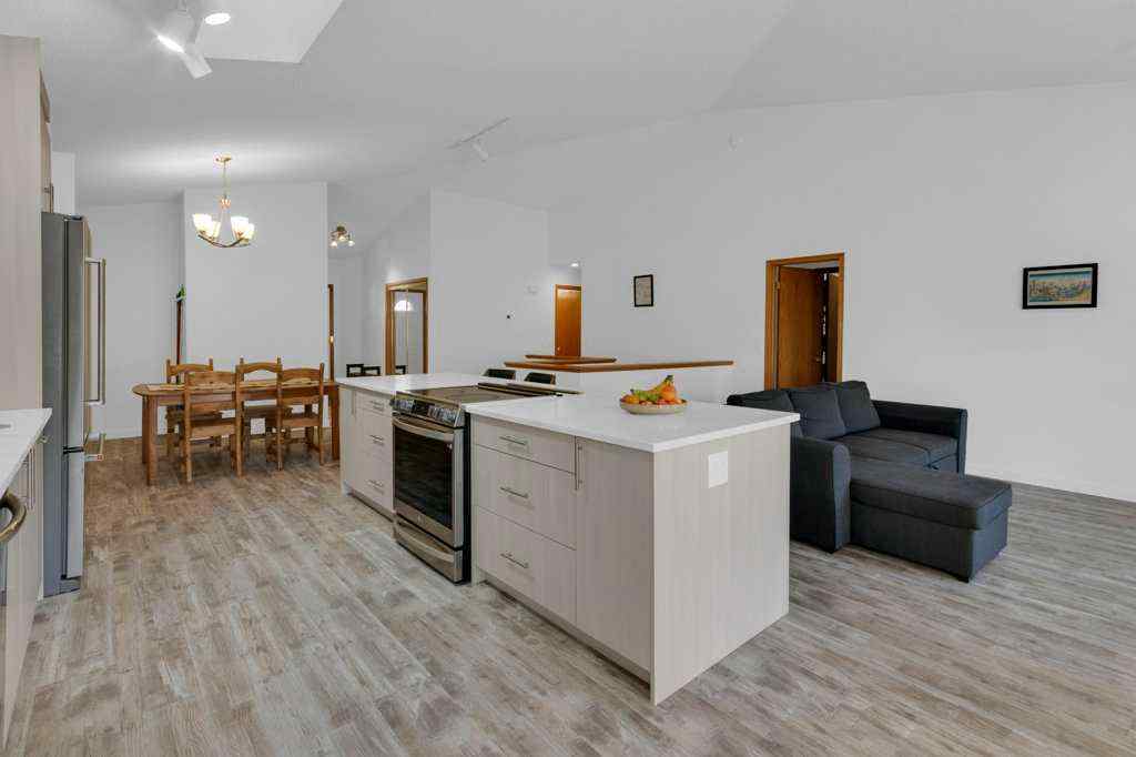 MLS® A2253548 - 119 Edgepark Villas NW in Edgemont Calgary, Residential