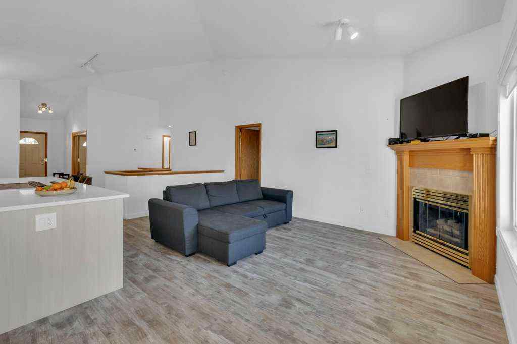 MLS® A2253548 - 119 Edgepark Villas NW in Edgemont Calgary, Residential