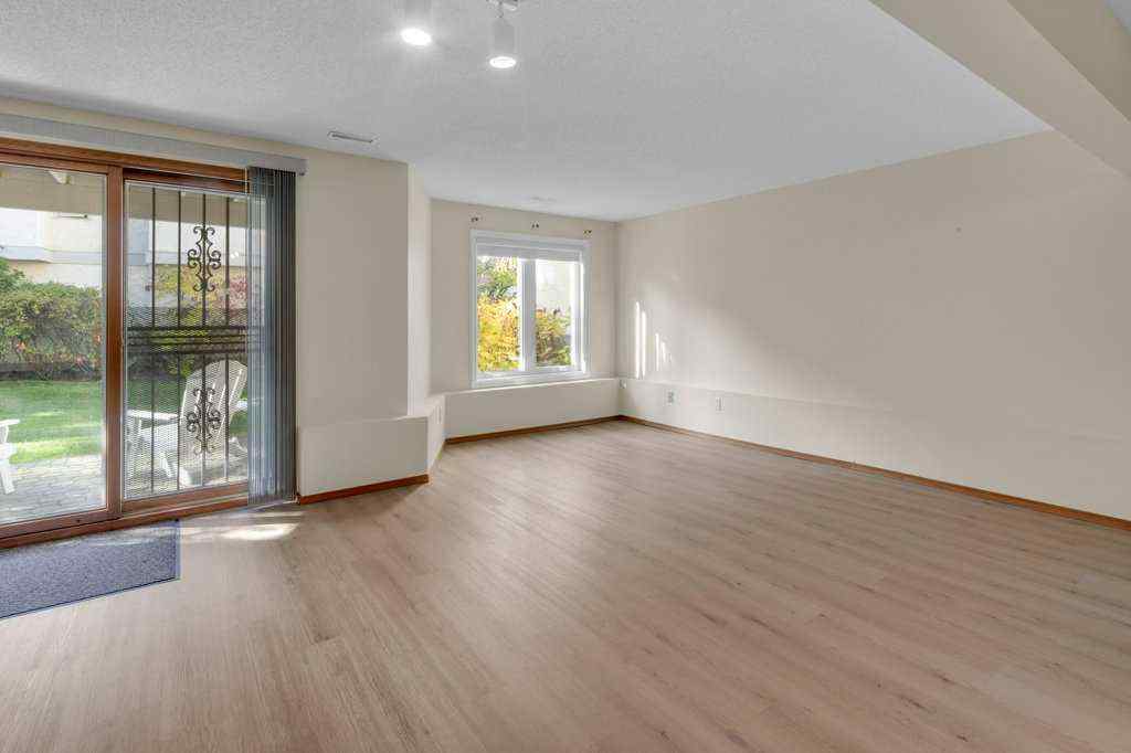 MLS® A2253548 - 119 Edgepark Villas NW in Edgemont Calgary, Residential