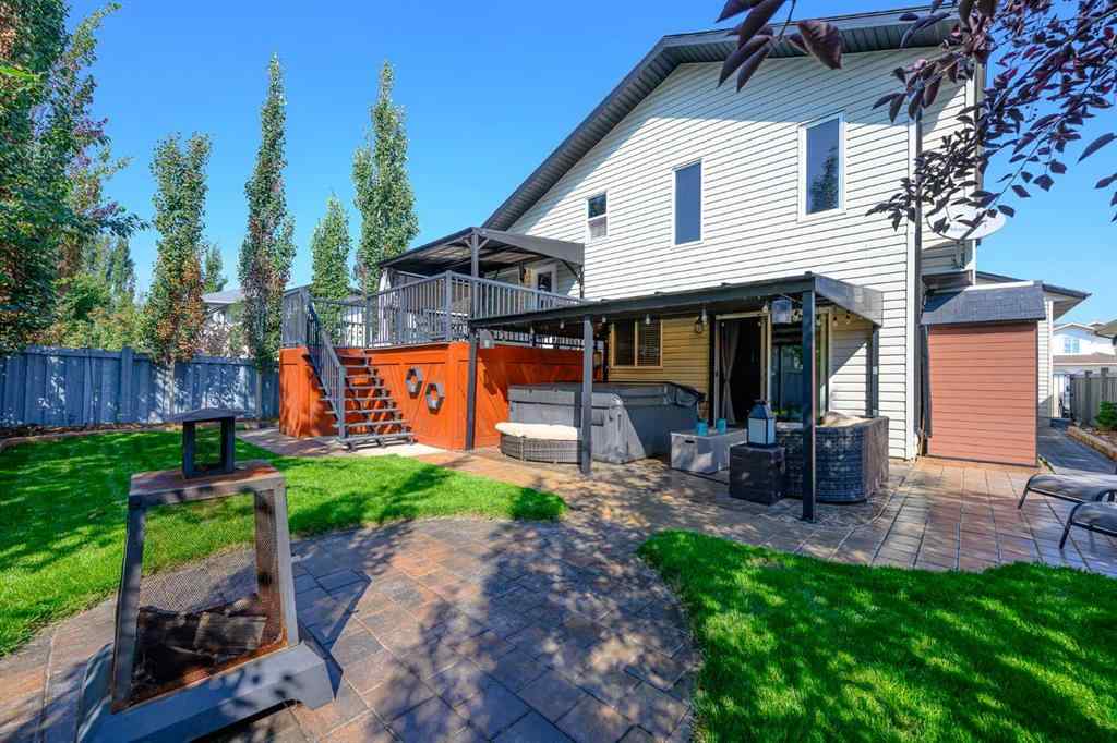 MLS® A2253549 - 9013 128 Avenue  in Crystal Lake Estates Grande Prairie, Residential