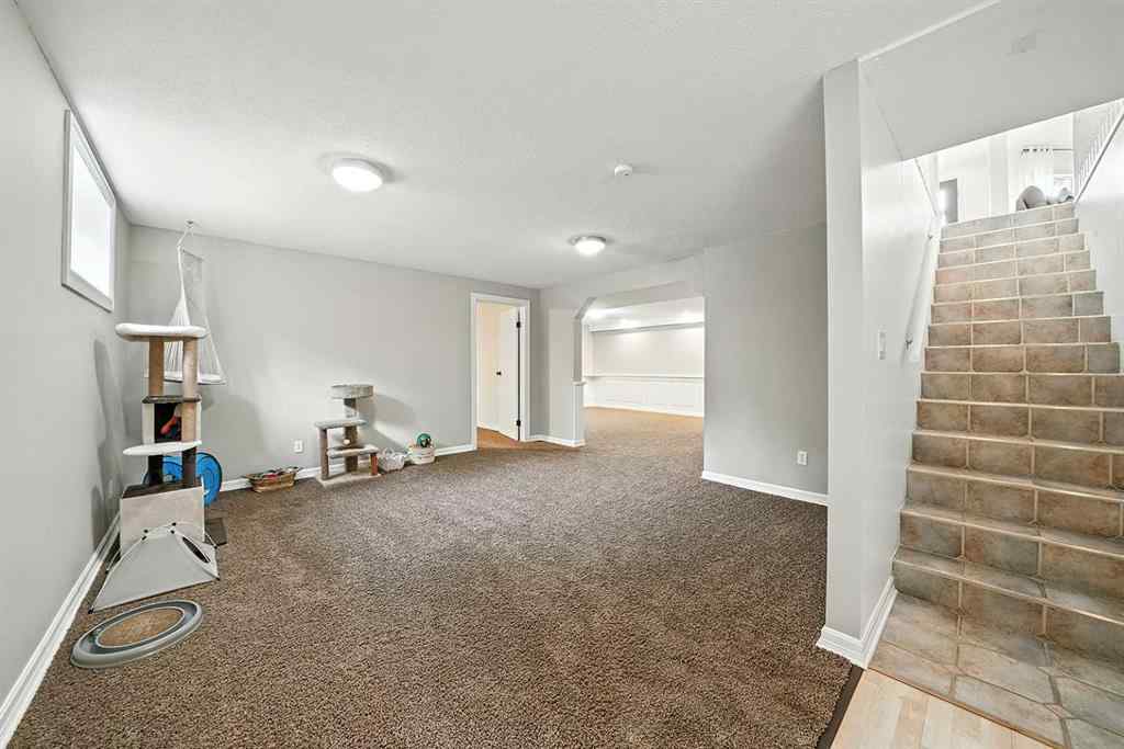 MLS® A2253551 - 16 Dunham Close  in Deer Park Estates Red Deer, Residential