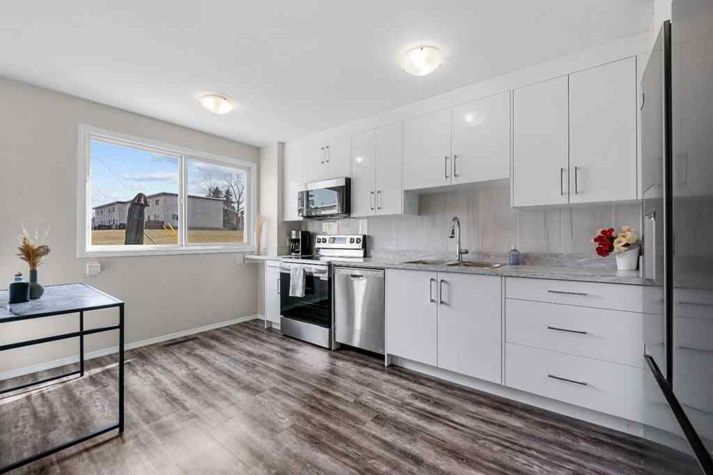 MLS® A2253553 - Unit #389 2211 19 Street NE in Vista Heights Calgary, Residential