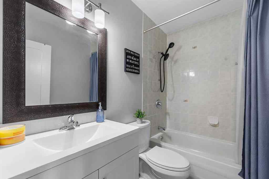 MLS® A2253553 - Unit #389 2211 19 Street NE in Vista Heights Calgary, Residential
