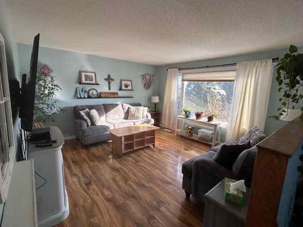 MLS® A2253554 - 1506 1 Avenue NW in Midland Drumheller, Residential