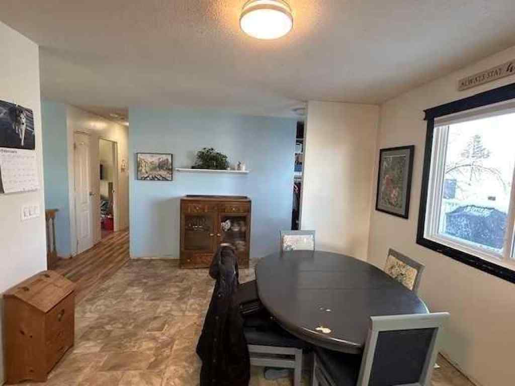 MLS® A2253554 - 1506 1 Avenue NW in Midland Drumheller, Residential