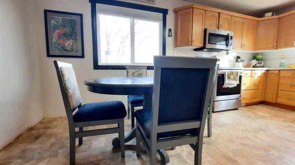MLS® A2253554 - 1506 1 Avenue NW in Midland Drumheller, Residential
