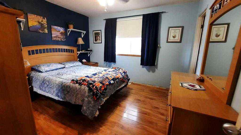 MLS® A2253554 - 1506 1 Avenue NW in Midland Drumheller, Residential