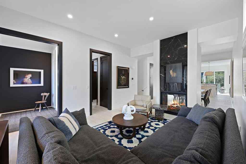 MLS® A2253555 - 435 18A Street NW in West Hillhurst Calgary, Residential