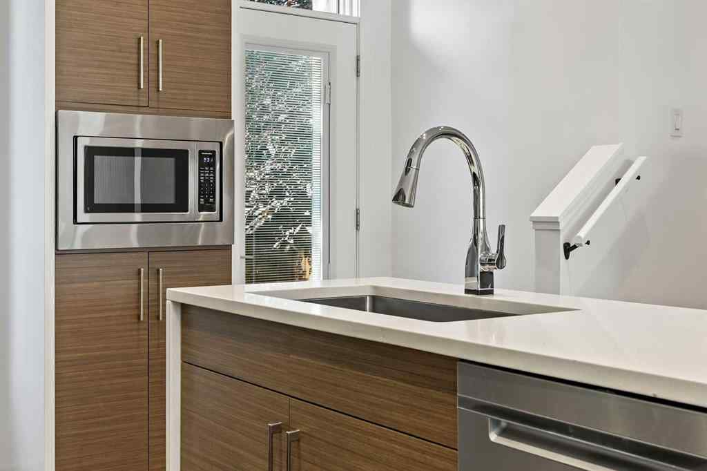 MLS® A2253556 - 3569 19 Avenue SW in Killarney/Glengarry Calgary, Residential