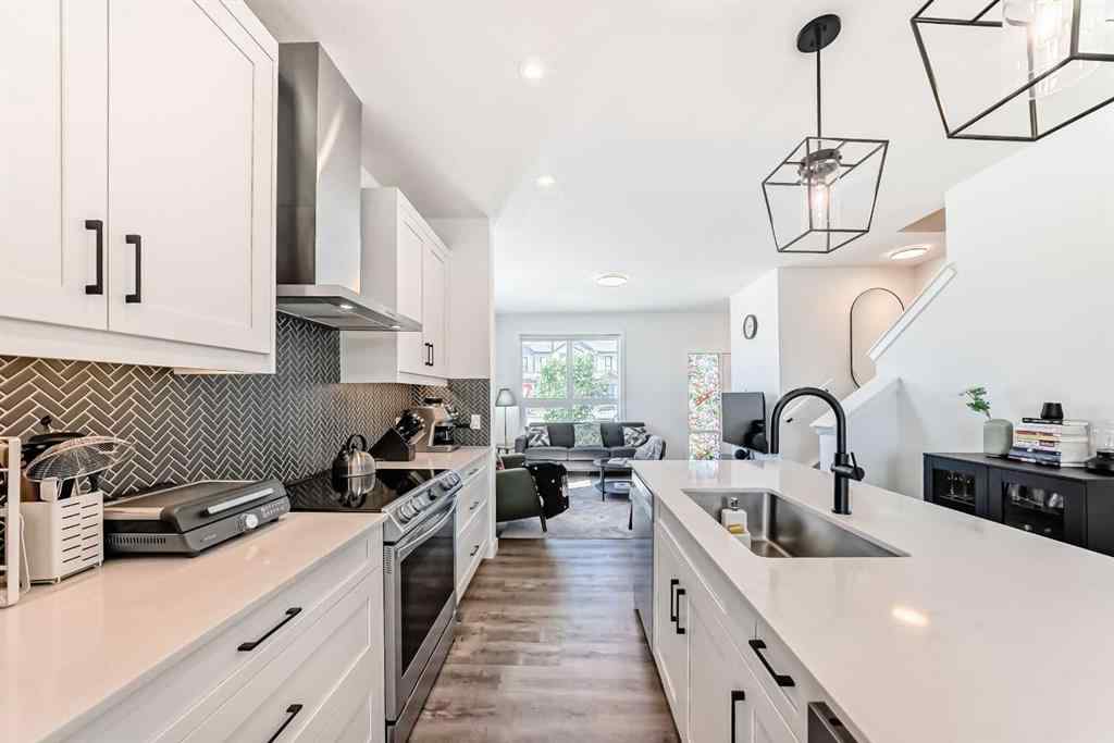 MLS® A2253557 - 8 silverton glen Green SW in Silverado Calgary, Residential