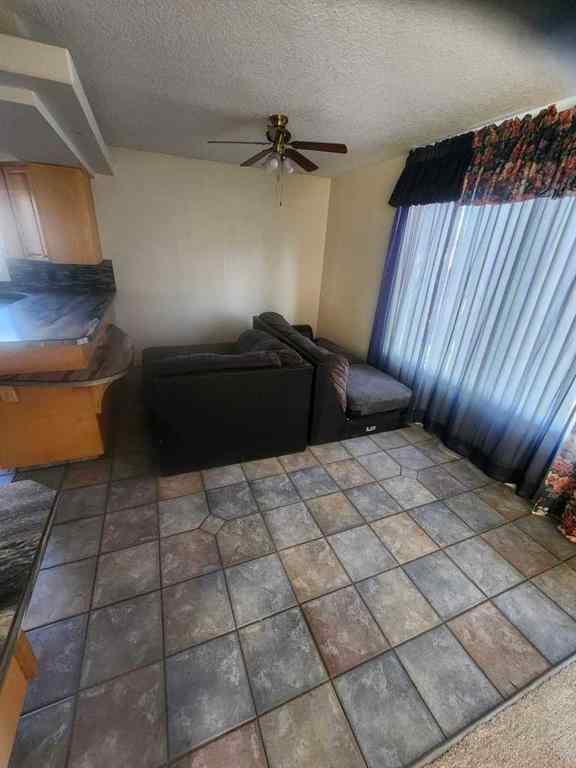 MLS® A2253558 - 9551 85 Avenue  in Highland Park Grande Prairie, Residential