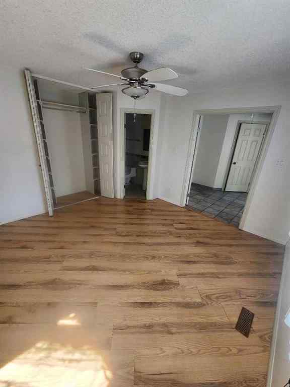 MLS® A2253558 - 9551 85 Avenue  in Highland Park Grande Prairie, Residential