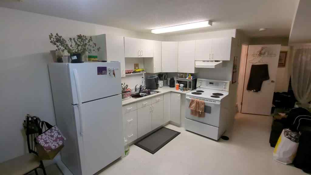 MLS® A2253558 - 9551 85 Avenue  in Highland Park Grande Prairie, Residential
