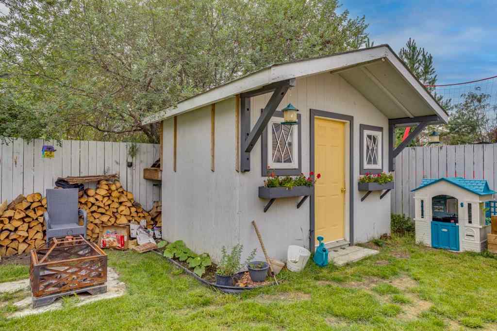 MLS® A2253561 - 113 Bussieres Drive  in Timberlea Fort McMurray, Residential