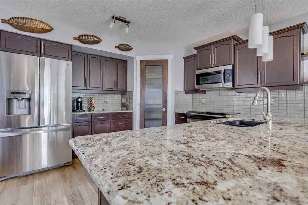 MLS® A2253561 - 113 Bussieres Drive  in Timberlea Fort McMurray, Residential